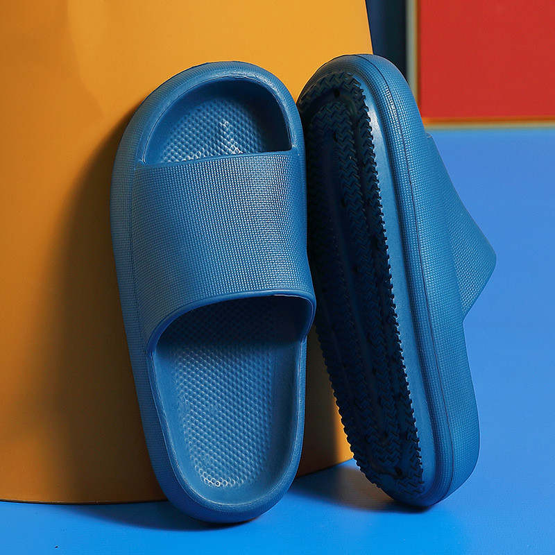 Outdoorly - Fluffy Slipper - Laufen auf Wolken