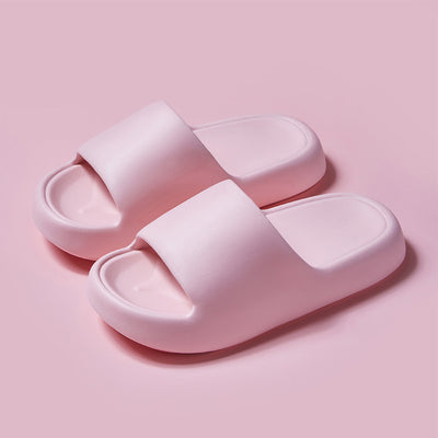 Outdoorly - Laufende Wolken - Weiche Slippers für drinnen und draußen